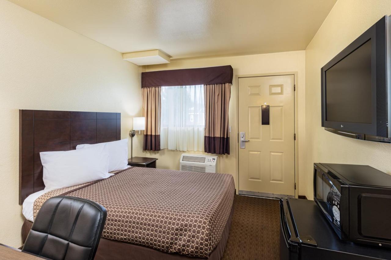 Lemon Heights Inn Tustin Ngoại thất bức ảnh