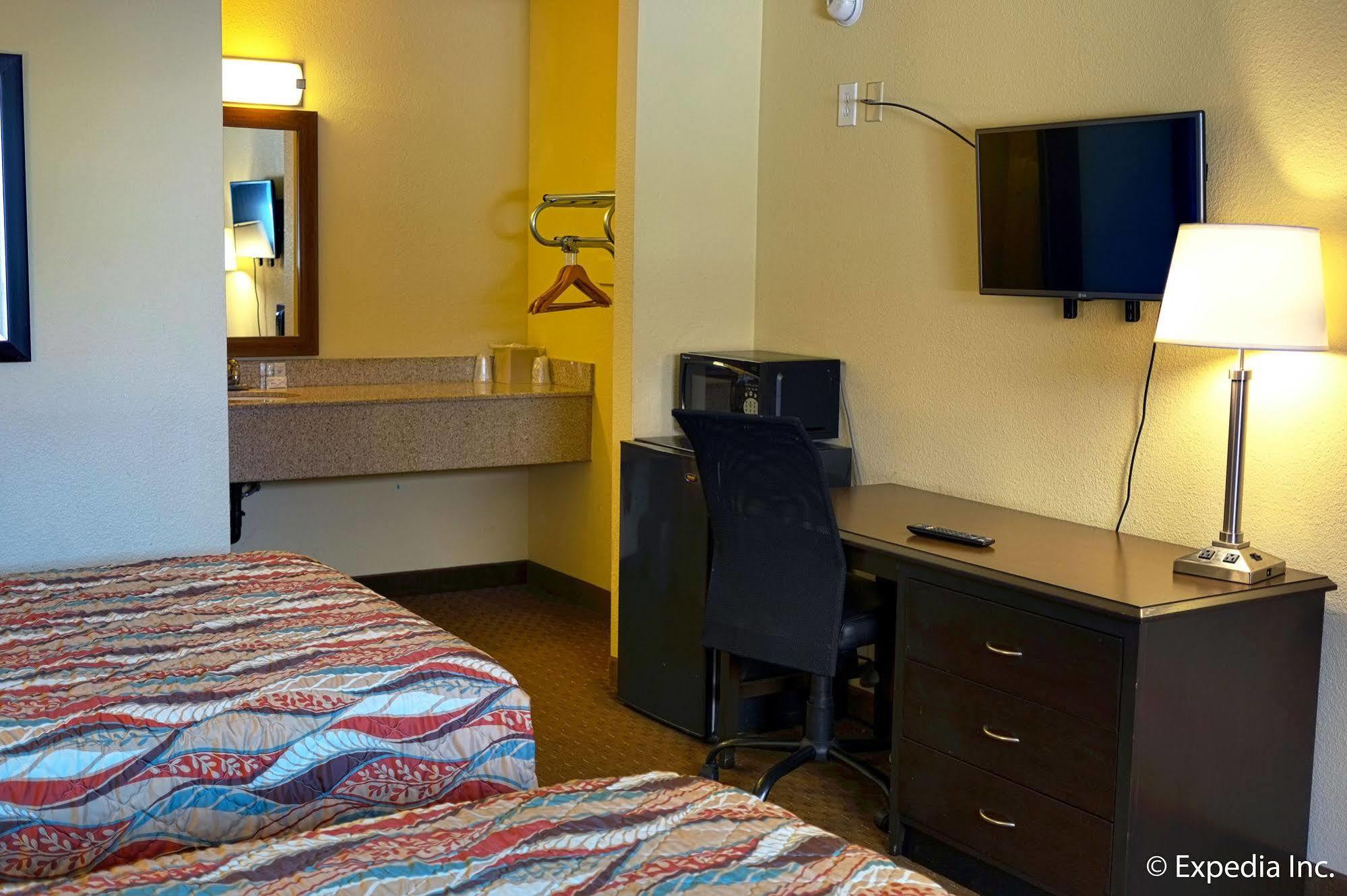 Lemon Heights Inn Tustin Ngoại thất bức ảnh