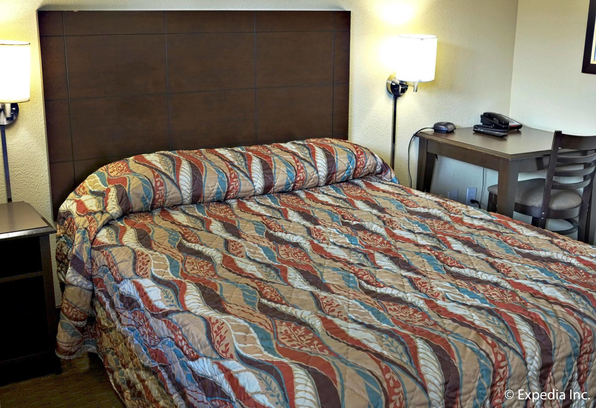 Lemon Heights Inn Tustin Ngoại thất bức ảnh