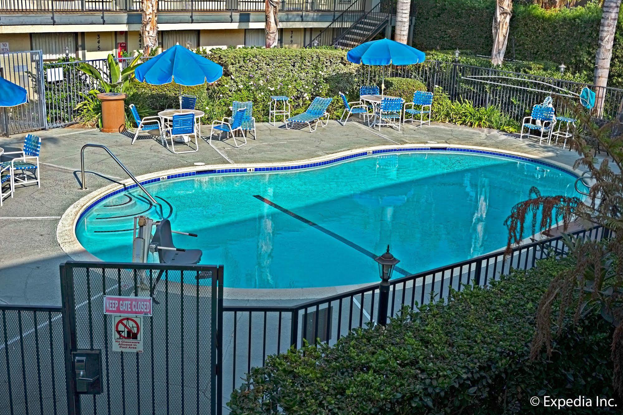 Lemon Heights Inn Tustin Ngoại thất bức ảnh